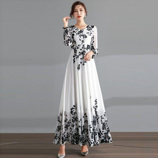 Elegant Digital Printed Crepe Maxi – Full Flare | Stylish & Comfortable
1407