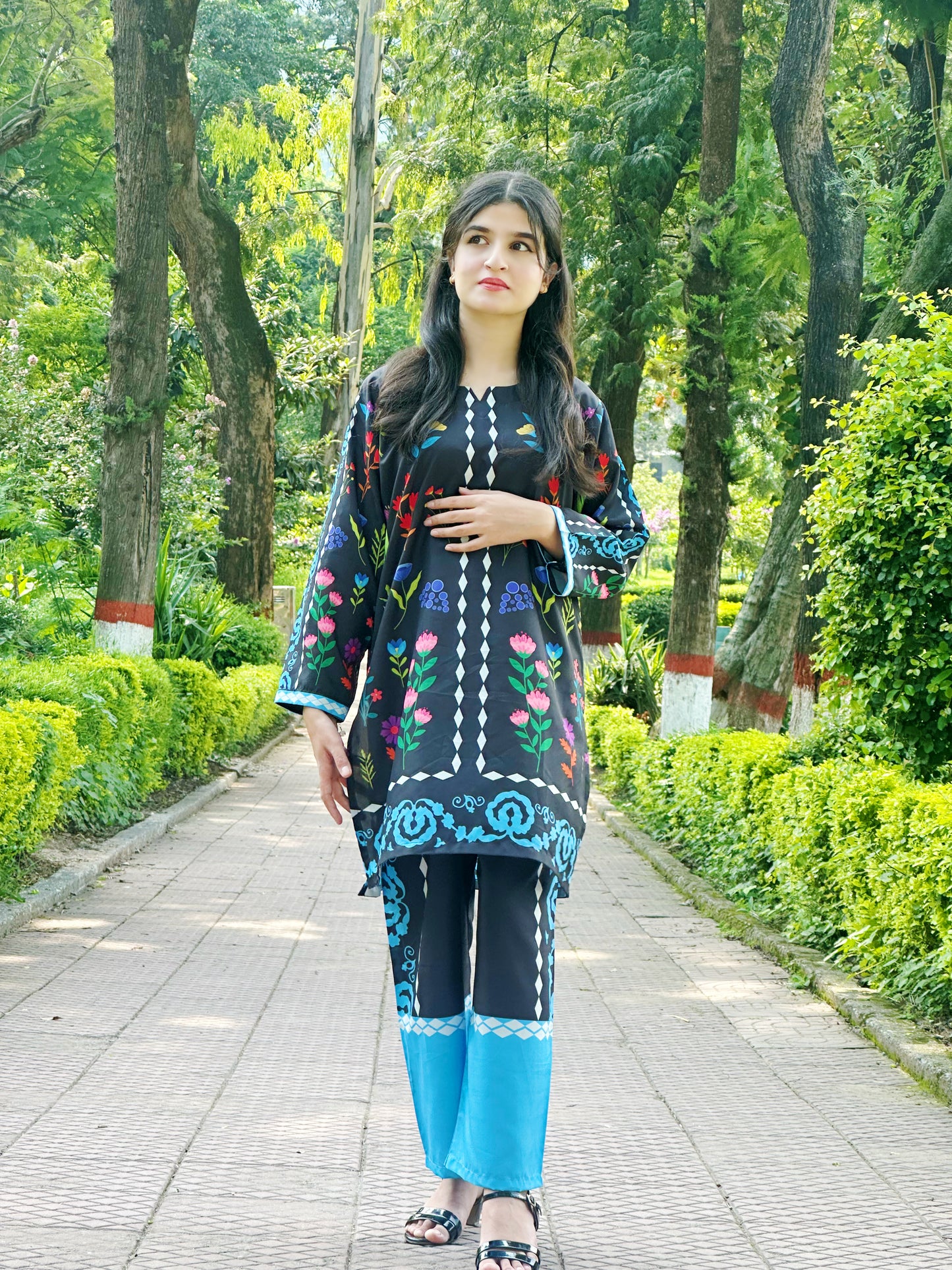 Title:
Swiss Lawn Digital Print 1200