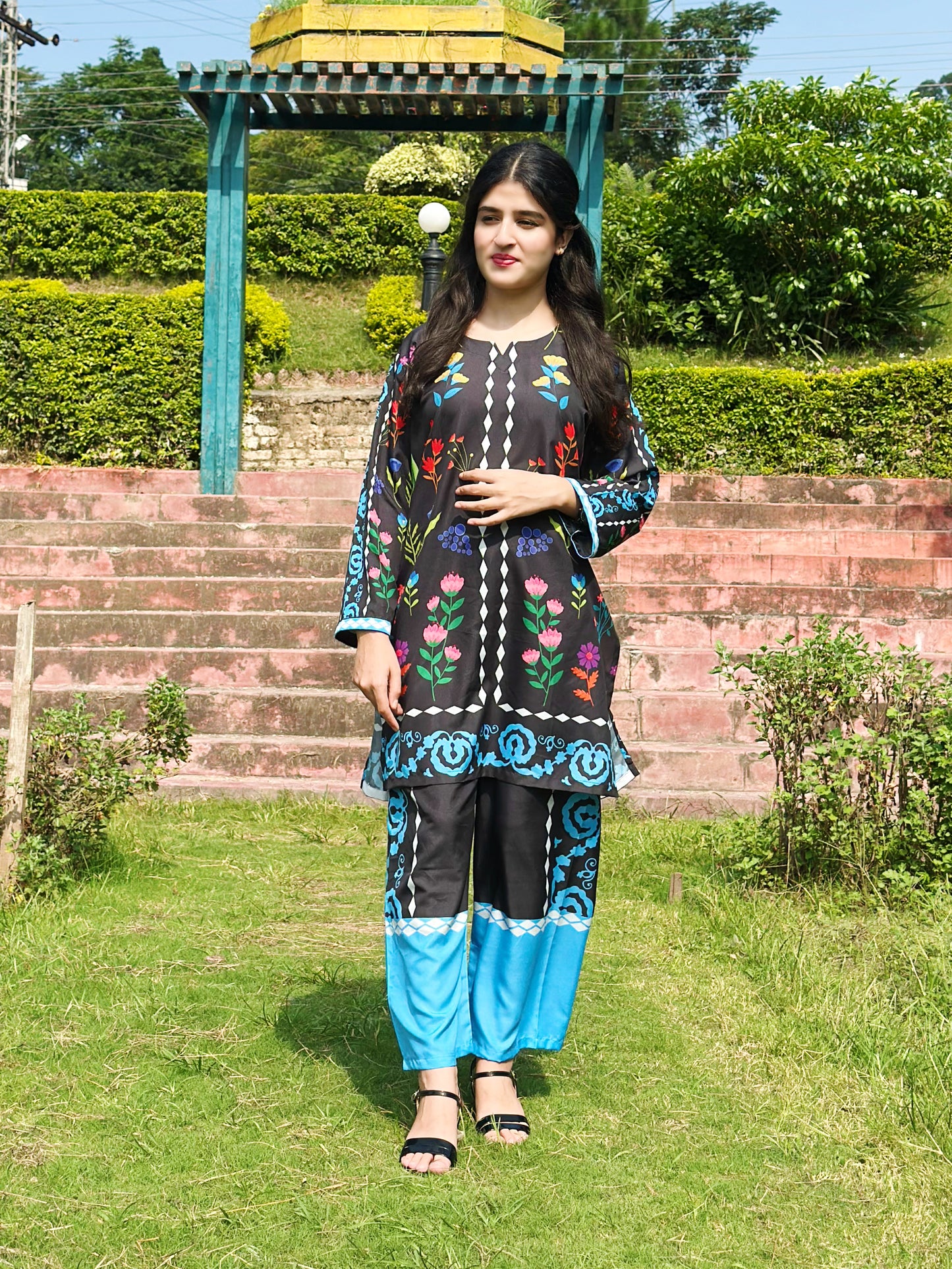 Title:
Swiss Lawn Digital Print 1200