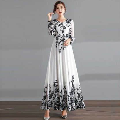 Elegant Digital Printed Crepe Maxi – Full Flare | Stylish & Comfortable
1407
